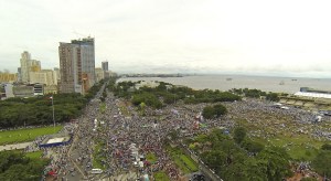 Aerial view of Roxas Boulevard in front of the U.S. Embassy in the Philippines