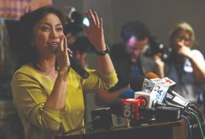 827BFBE8-46FE-4C01-A841-E3146961165D